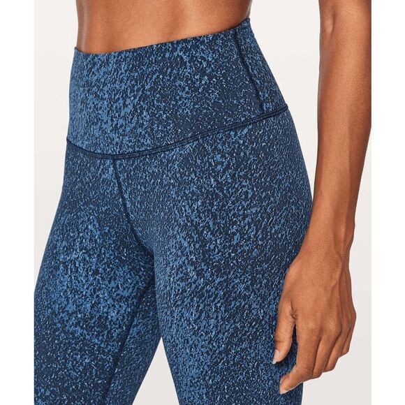 210-EUC Size 2 Lululemon Wunder Under Hi-Rise - Picture 1 of 6